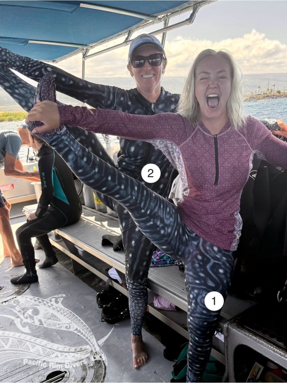 Waterlust Dive Leggings - Picture 15 of 16